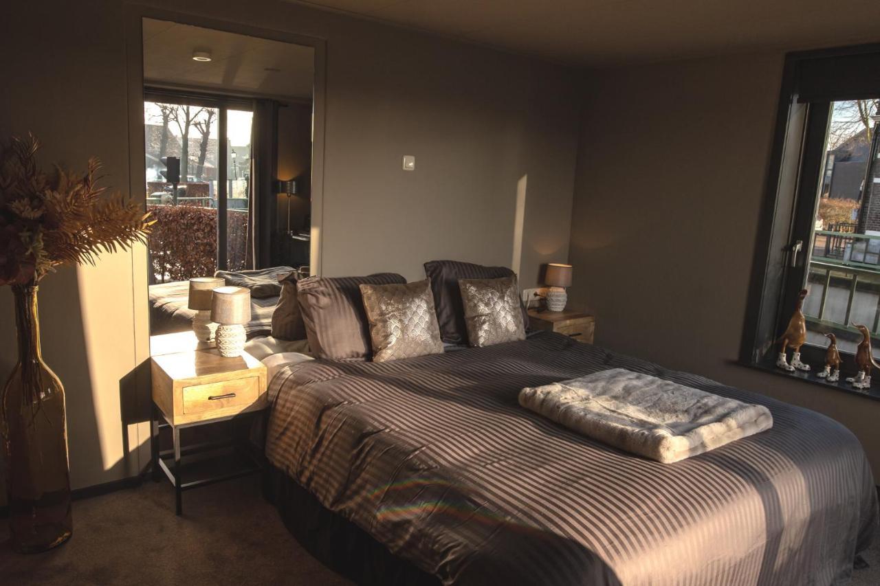빌로크지일 Yep! Slapen Bij De Sluis B&B 외부 사진